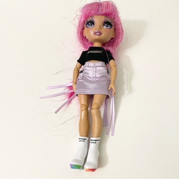 Rainbow High Avery Doll - Picture 13 of 16